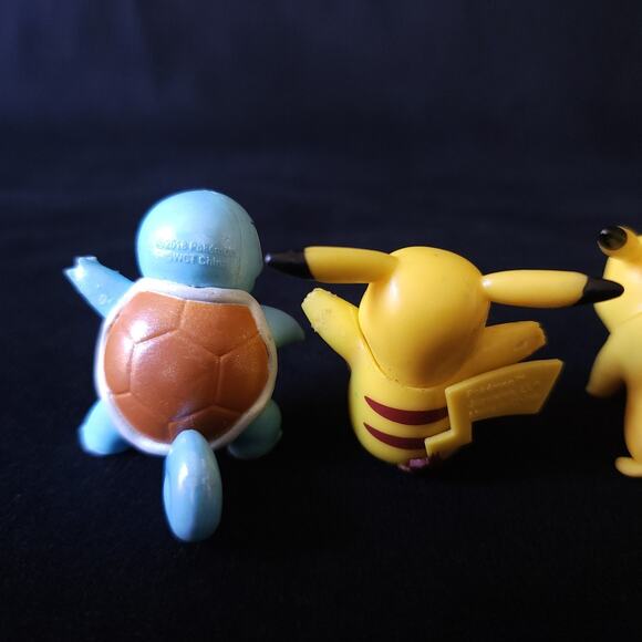 Lot of 4 Mini Miniature Pokemon Figures Toys Pikachu Charmander Action Figurines - Picture 5 of 9
